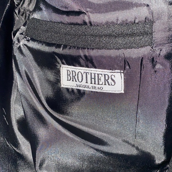 Cashmere Button Down Coat Black - Picture 6 of 6